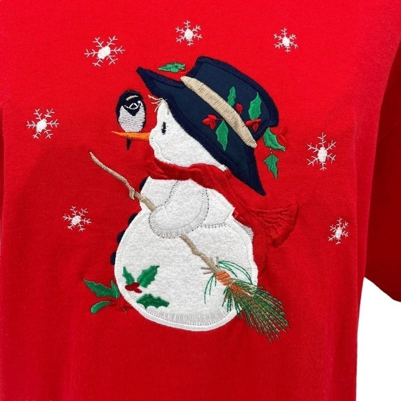 Vintage 90’s Fruit of the Loom T-Shirt Embroidered Snowman Red Large - Picture 3 of 5